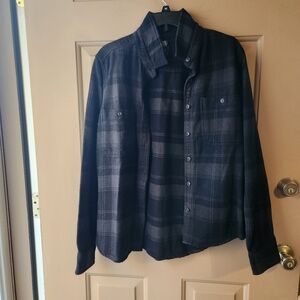 Mountain Hardwear shirt jacket